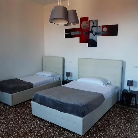 Sunrise Apartment In Giudecca-2