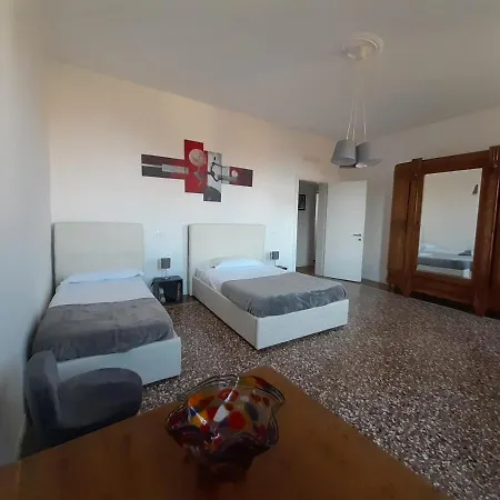 Sunrise Apartment In Giudecca-3